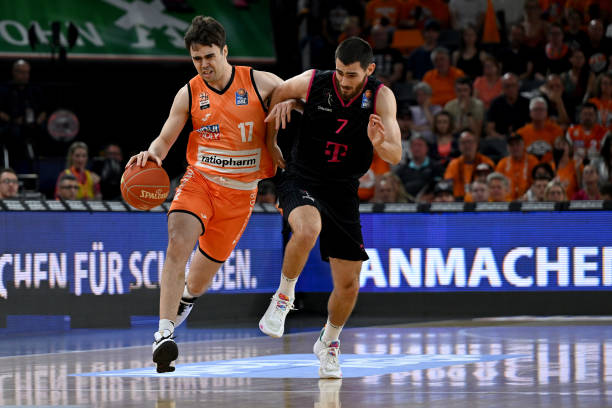 无论是在场 无论是在场