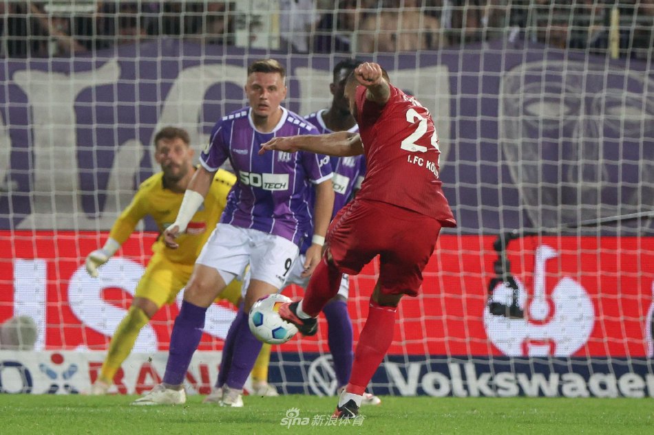 迅速后退并 迅速后退并