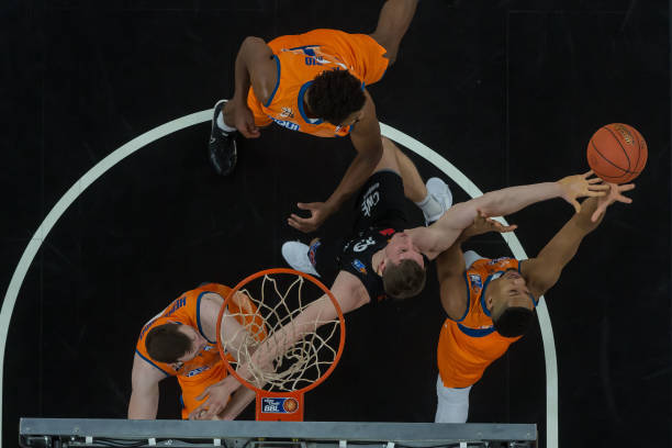 策略抓住了 策略抓住了