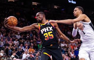 在这场极其 在这场极其